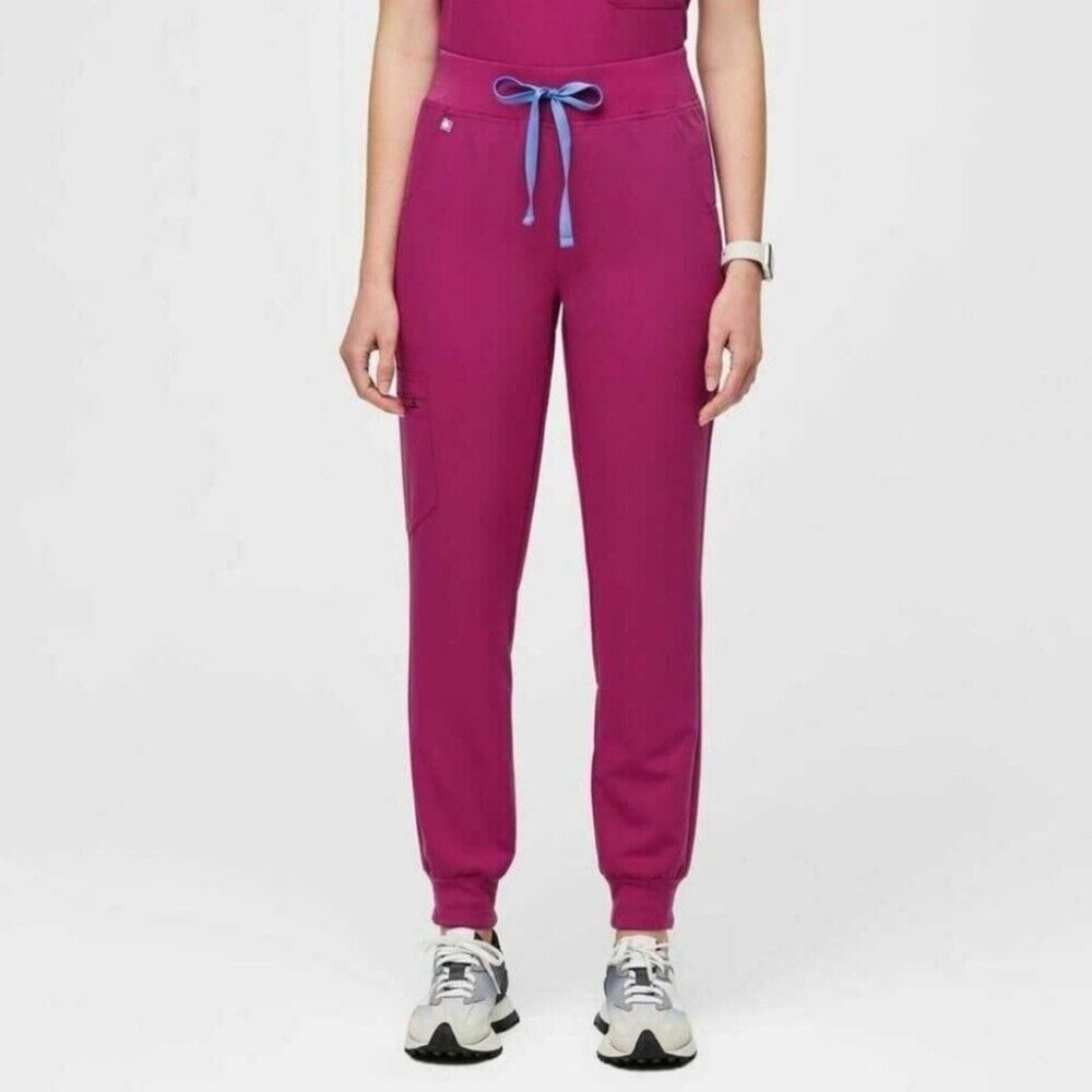 COPY - XS Zamora Joggers and top Raspberry Sorbet